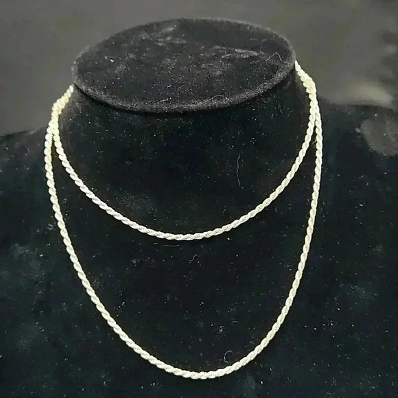 24-in sterling silver 2 mm rope chain - Picture 1 of 2